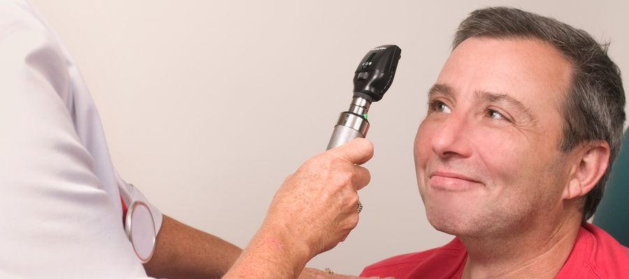 man undergoing basic eye test